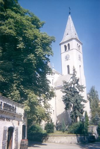 Cerkov'.Tokaji.jpg (42913 bytes)